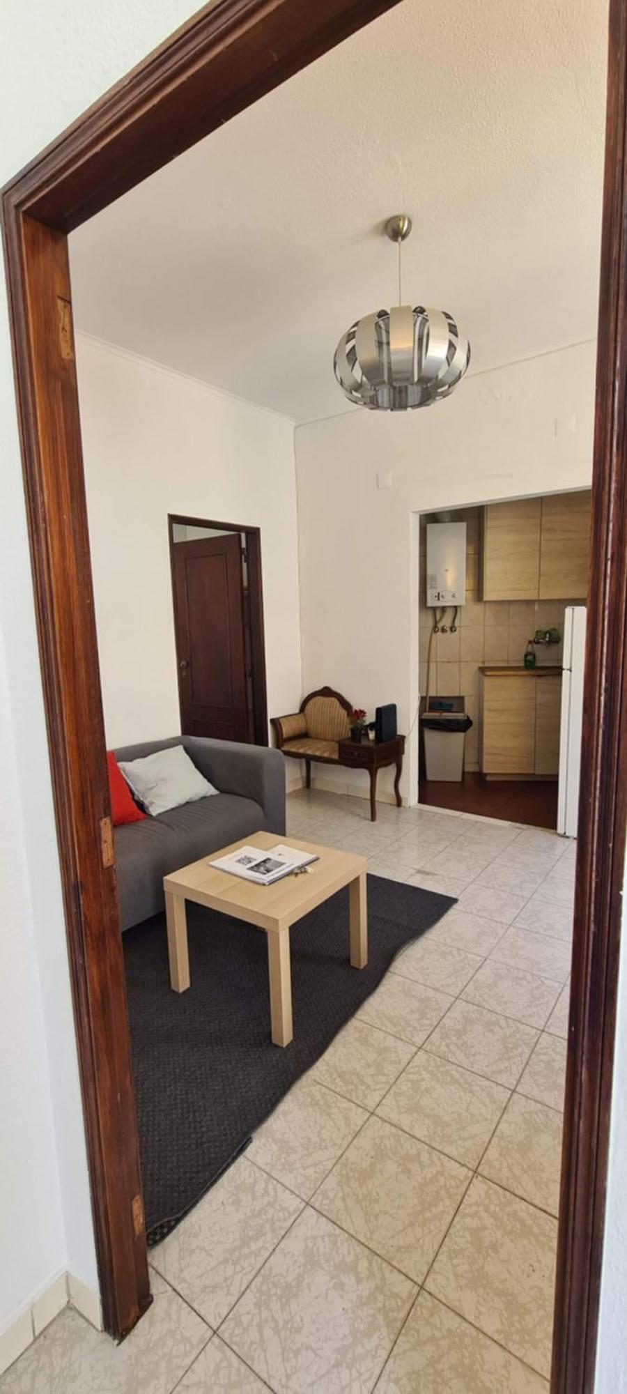 2 Bedroom Apartment For 4 People With Free Public Parking Lisbona Esterno foto